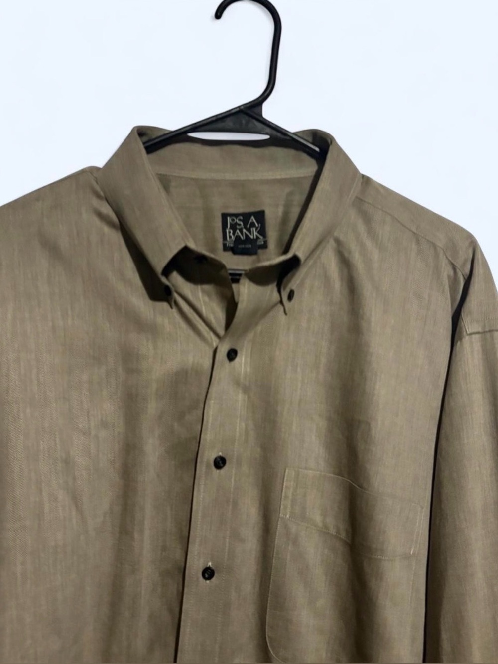 Jos. A. Bank Men’s Button-Down Shirt in Tan